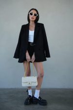 ⁦חליפת צמר חצאית⁩ – תמונה ⁦10⁩