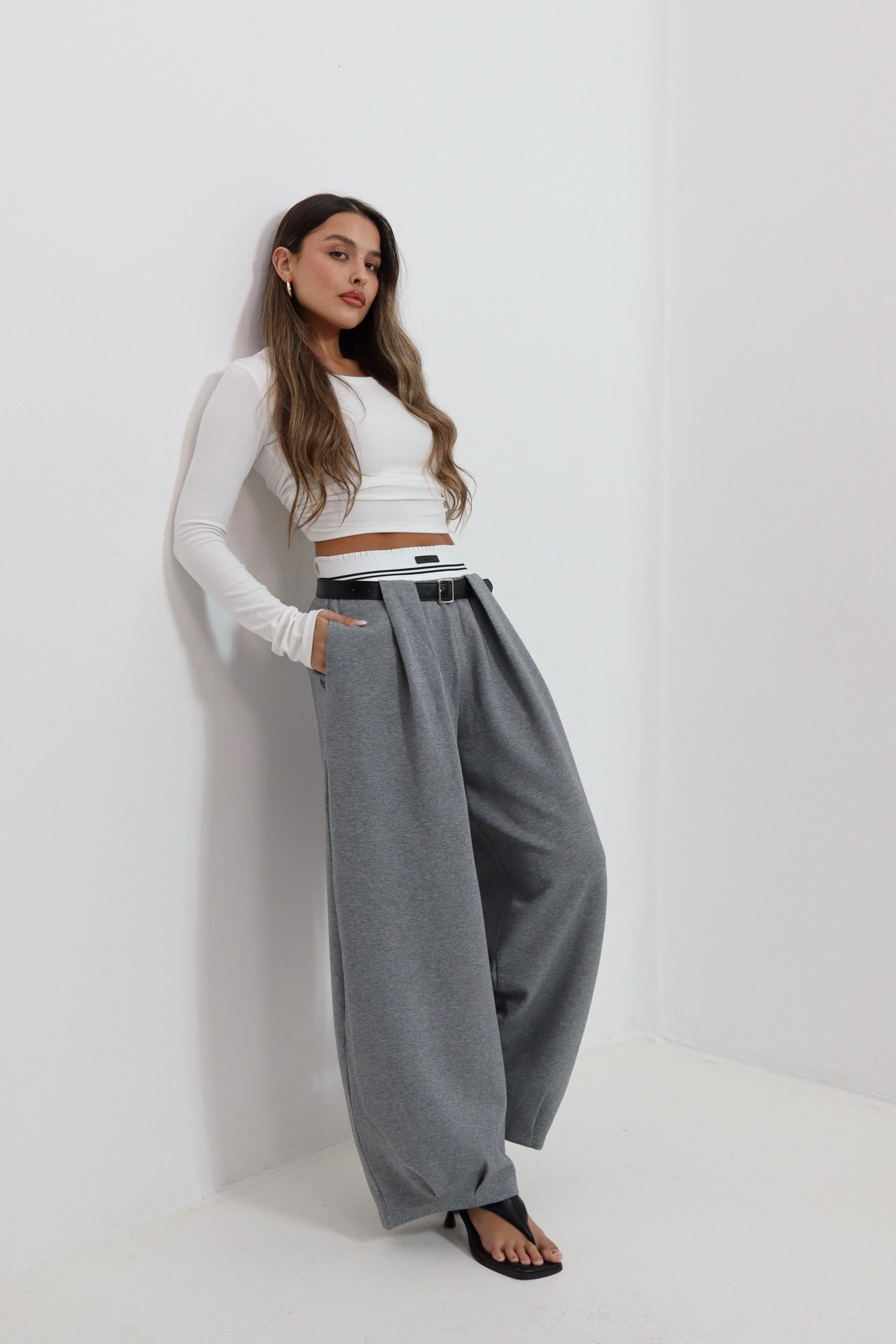 db8cac66-1851-4dd7-9eb0-a41ac8fce87f מכנס גומי חגורה – תמונה 1