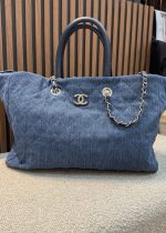 ⁦תיק שאנל ג׳ינס⁩ – תמונה ⁦2⁩