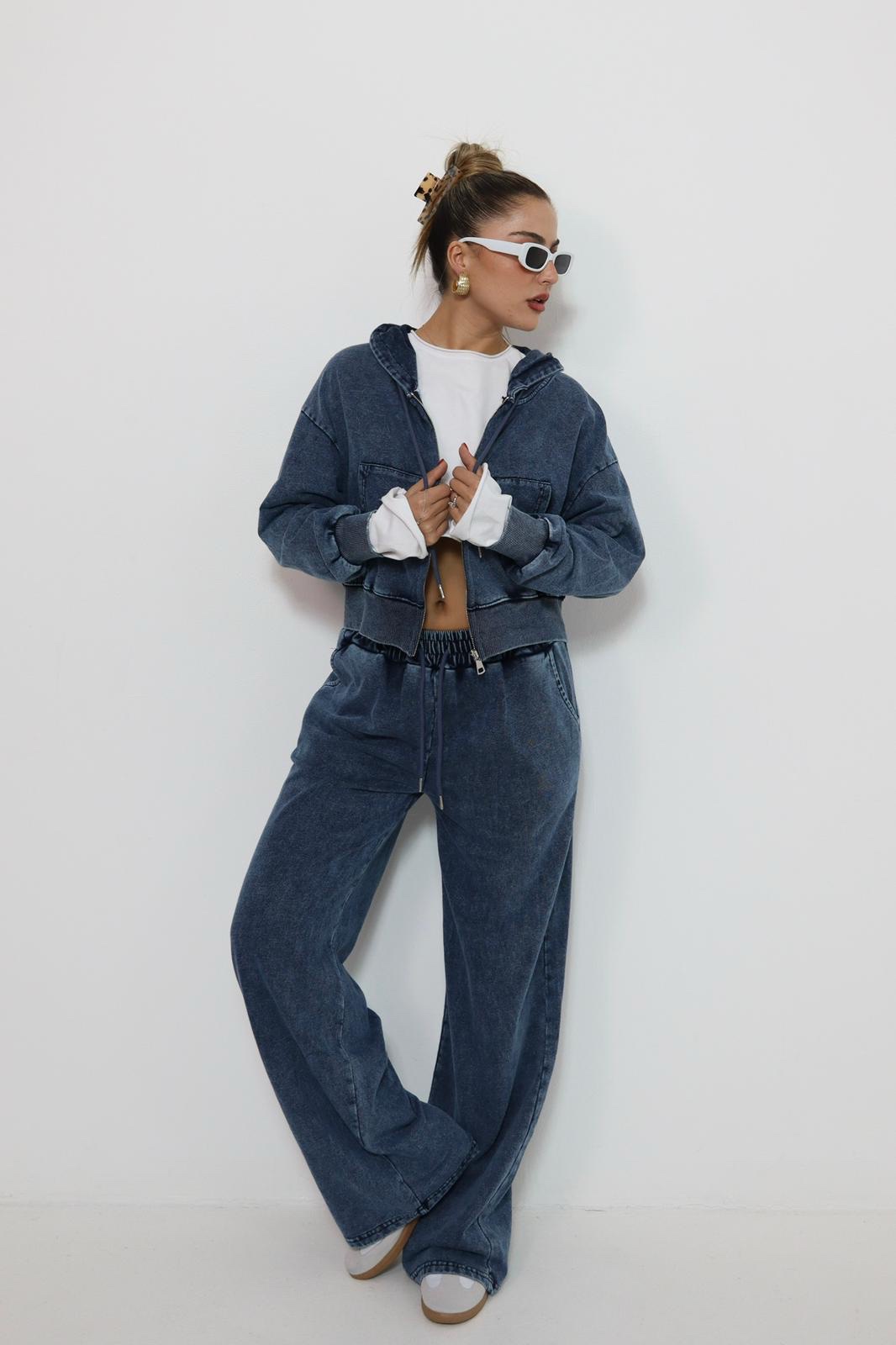 img_6329 חליפת דמוי ג׳ינס קפוצ׳ון – תמונה 1