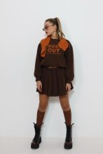 ⁦חליפת חצאית שילוב סריג⁩ – תמונה ⁦12⁩