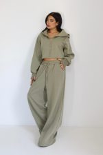 ⁦חליפת קפוצ׳ון לוז⁩ – תמונה ⁦23⁩