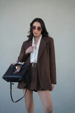 חליפת בלייזר חצאית