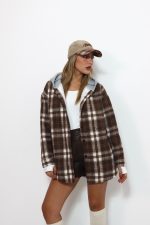 ⁦ג׳קט משבצות שילוב קפוצ׳ון⁩ – תמונה ⁦3⁩