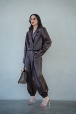 ⁦חליפת עור⁩ – תמונה ⁦3⁩