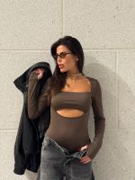 ⁦בגד גוף מחשוף עגול⁩ – תמונה ⁦7⁩