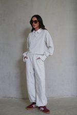 ⁦חליפת צווארון לבן⁩ – תמונה ⁦13⁩