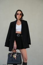 ⁦חליפת בלייזר חצאית⁩ – תמונה ⁦8⁩