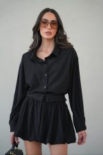 ⁦חליפת חצאית קיפול⁩ – תמונה ⁦3⁩