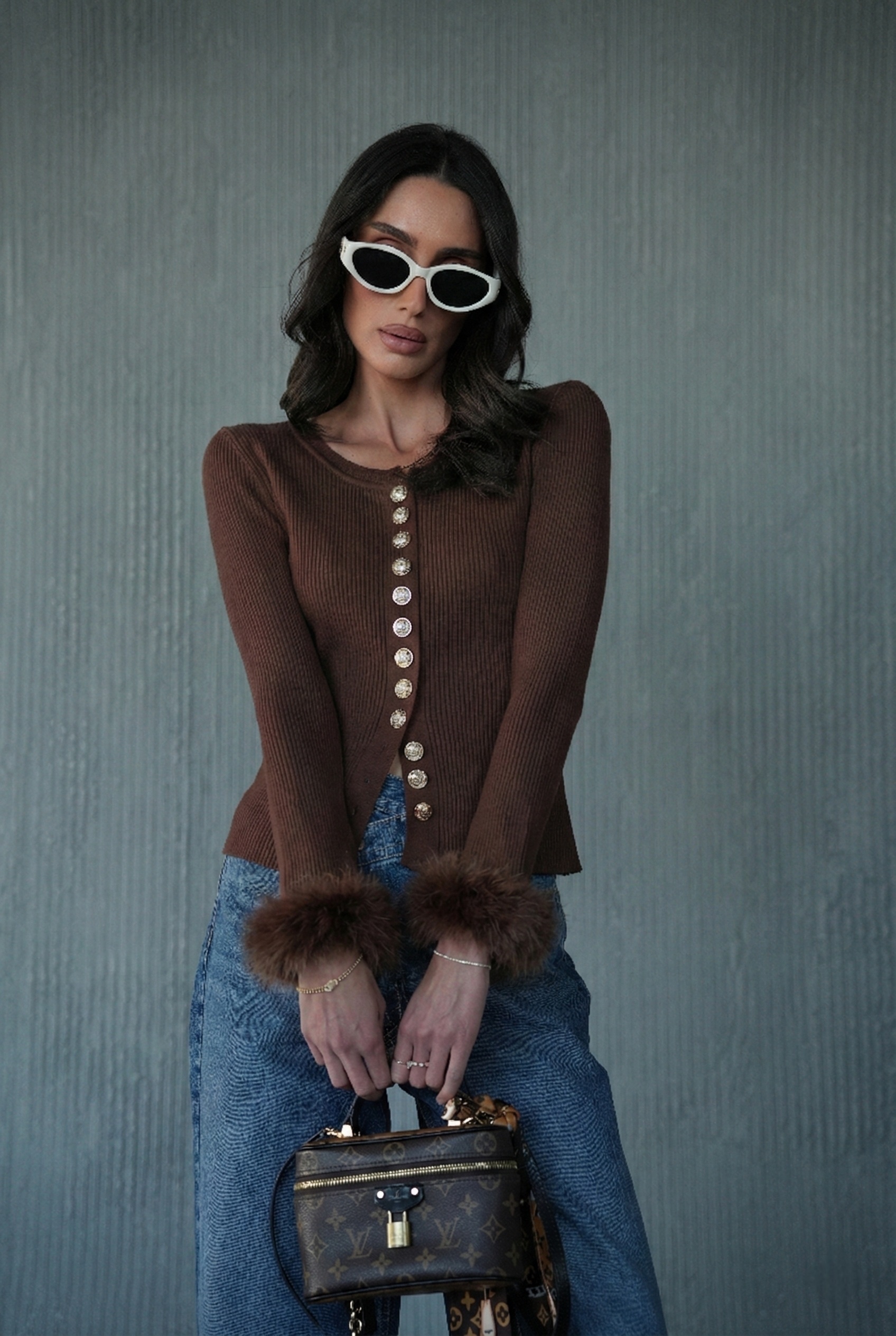 7ff3df5e-2b95-40eb-9cd4-9c6f7b1b428a חולצה שילוב פרווה – תמונה 1