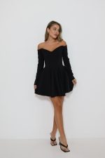 שמלת בובה מחוך