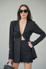 ⁦חליפת חצאית שילוב תחרה⁩ – תמונה ⁦6⁩