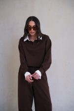 ⁦חליפת צווארון לבן⁩ – תמונה ⁦3⁩