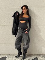 ⁦בגד גוף מחשוף עגול⁩ – תמונה ⁦2⁩