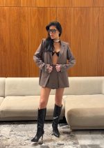 ⁦חליפת בלייזר חצאית⁩ – תמונה ⁦10⁩