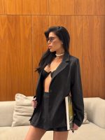 ⁦חליפת בלייזר חצאית⁩ – תמונה ⁦6⁩