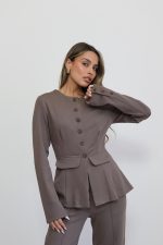 ⁦חליפה מחויטת כפתורים⁩ – תמונה ⁦16⁩