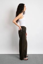 ⁦ג׳ינס 1944⁩ – תמונה ⁦2⁩