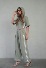 ⁦חליפת קפוצ׳ון פסים⁩ – תמונה ⁦7⁩