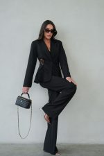 ⁦חליפה שילוב תחרה⁩ – תמונה ⁦2⁩