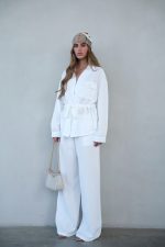 חליפת ג׳קט קשירה