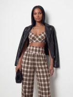 חליפת טופ משבצות