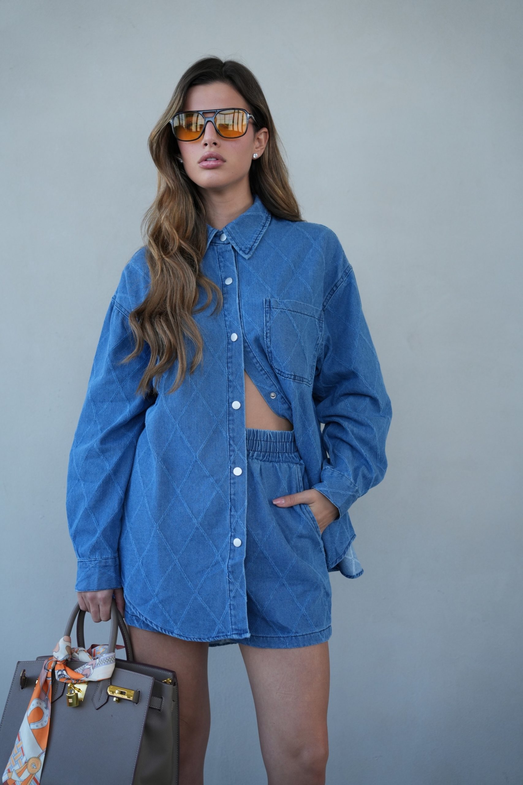 6a07a39d-2969-4a45-a5dc-023c18e36541 חליפת שורט ג׳ינס – תמונה 1