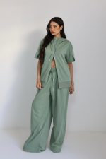 ⁦חליפת קפוצ׳ון קצר⁩ – תמונה ⁦2⁩