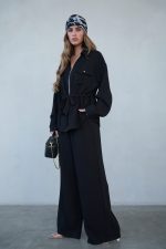 ⁦חליפת ג׳קט קשירה⁩ – תמונה ⁦2⁩