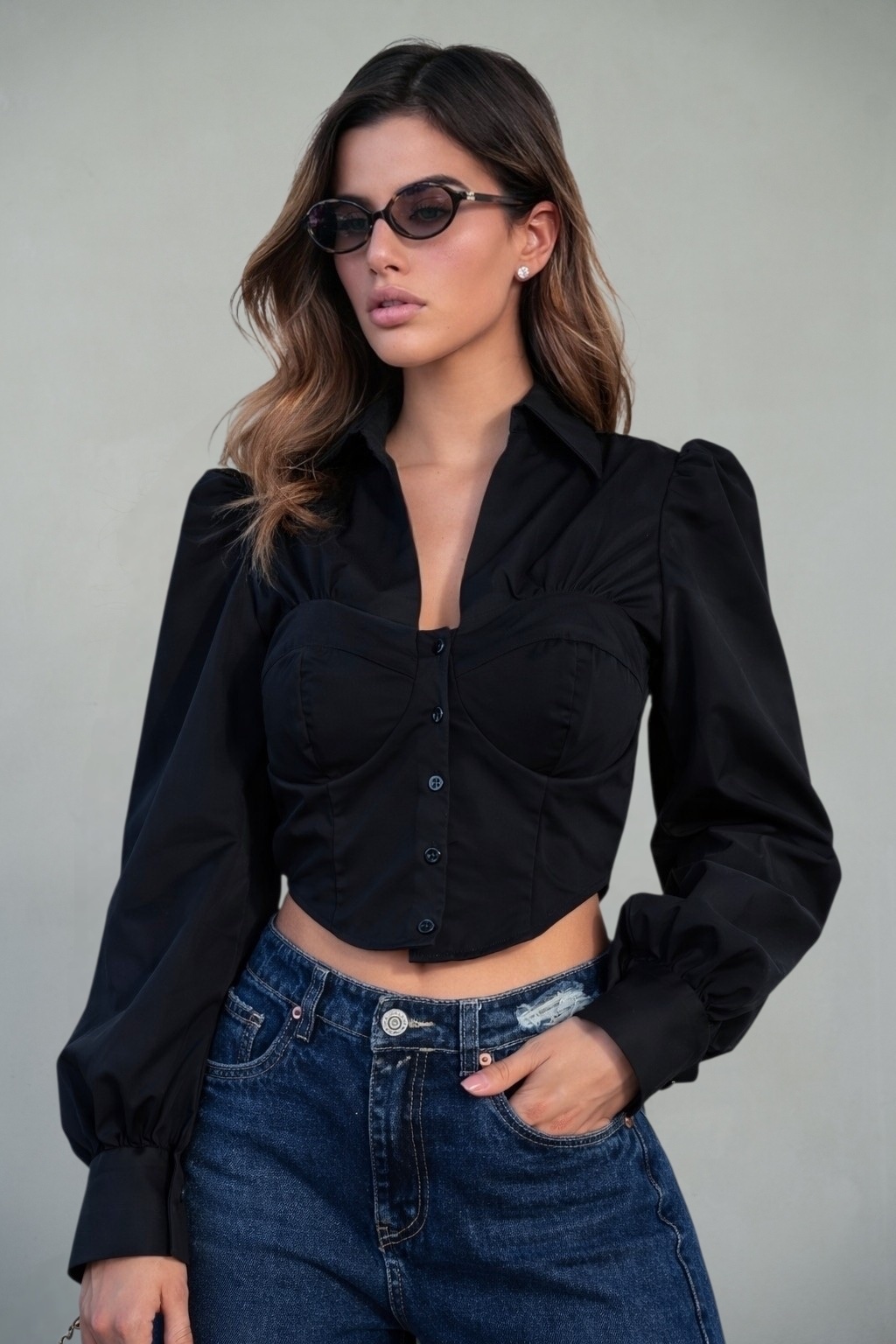 abbde40b-13ee-4532-9cbf-dfff876363b6 מכופתרת מחוך – תמונה 1