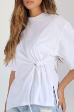 חולצת כיווץ