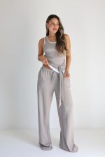 חליפת גופיה כפולה קשירה