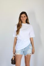 חולצת כיווץ אסימטרית