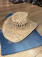 כובע קש קשירה