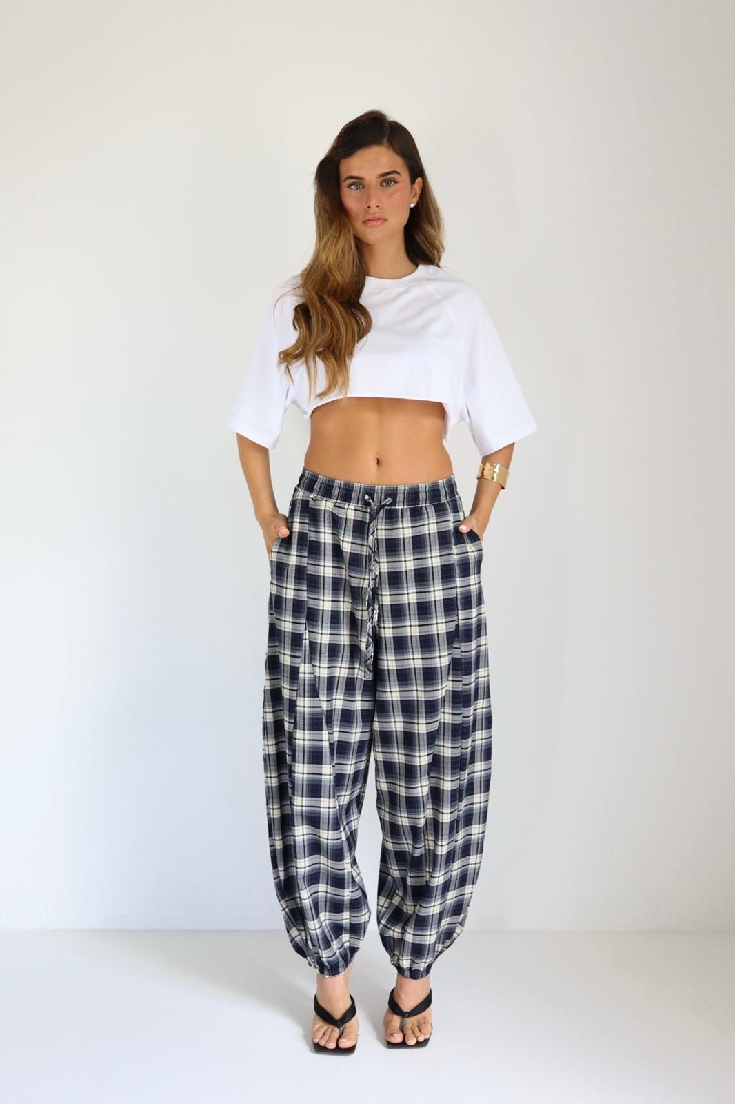 5d1324a7-0e09-4daf-aaee-00c9c129cf13 מכנס משבצות – תמונה 1