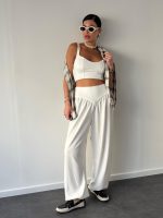 ⁦חליפת טופ מכנס משולש⁩ – תמונה ⁦4⁩