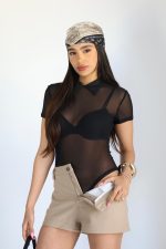 בגד גוף צווארון