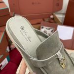 ⁦כפכף לורה פיאנה⁩ – תמונה ⁦8⁩