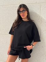 ⁦חליפת שורט אוברסייז⁩ – תמונה ⁦2⁩