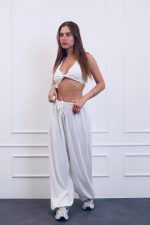⁦חליפת טופ מסובבת⁩ – תמונה ⁦2⁩