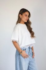 ⁦חולצה שילוב תחרה⁩ – תמונה ⁦2⁩