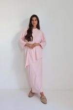 ⁦חליפת חצאית א-סימטרי⁩ – תמונה ⁦4⁩