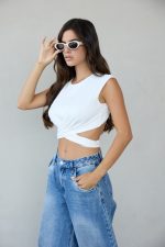 ⁦חולצה קשירות גב פתוח⁩ – תמונה ⁦4⁩