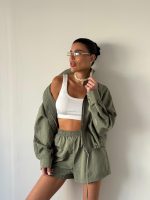 ⁦חליפת שורט ניילון⁩ – תמונה ⁦3⁩